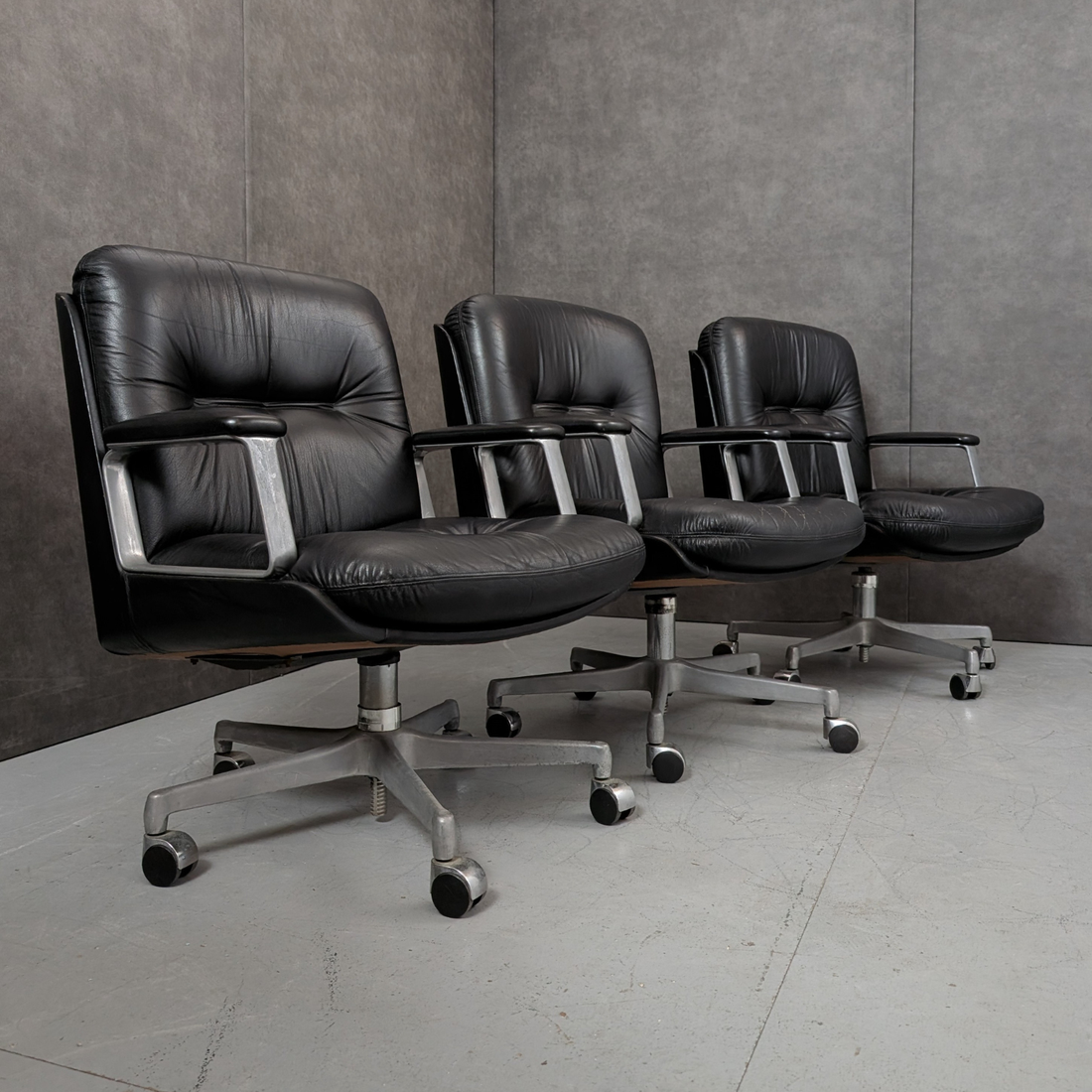 Vaghi Kiruna Black Leather Swivel Chairs Designed 1975 Italy