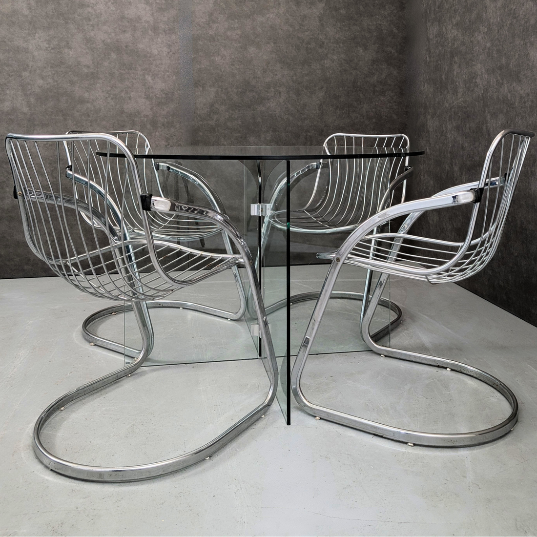 Vintage Chrome Cantilever Gastone Rinaldi Style Chairs with Glass Pedestal Table