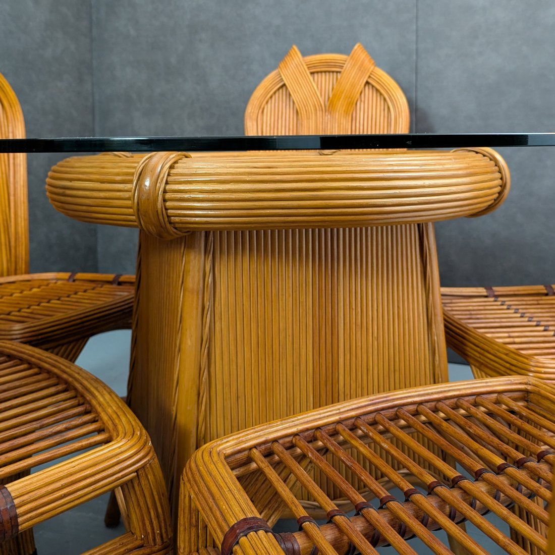 Pencil Reed Dining Table & 5 Chairs Circa 1980s Italian Origin