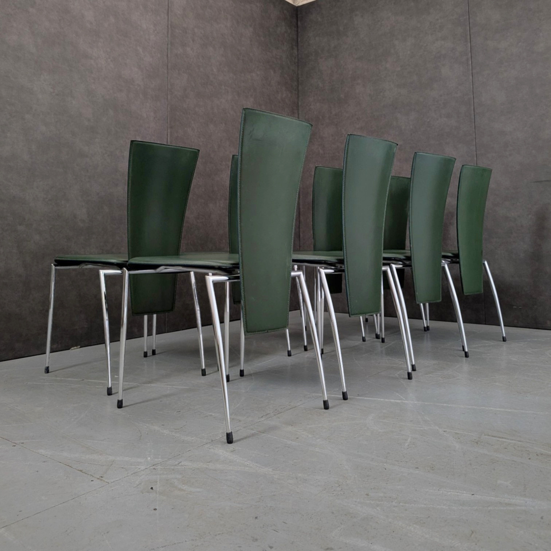 Arpa Leather and Chrome Dining Chairs Italy Late 20th Century | 7 Available