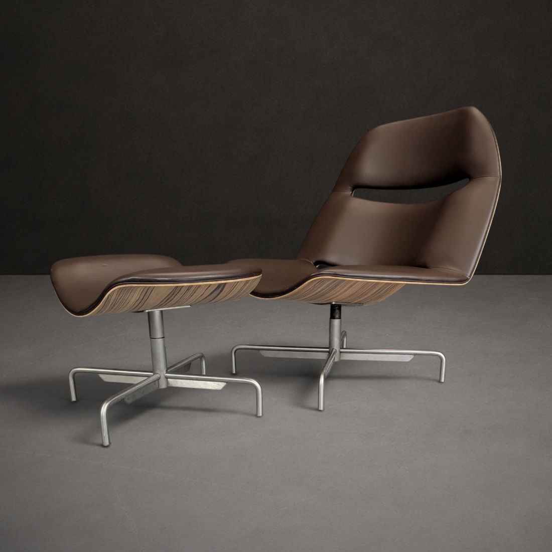 Piergiorgio Cazzaniga Upper Lips Lounge Chair and Ottoman for Dema Italy