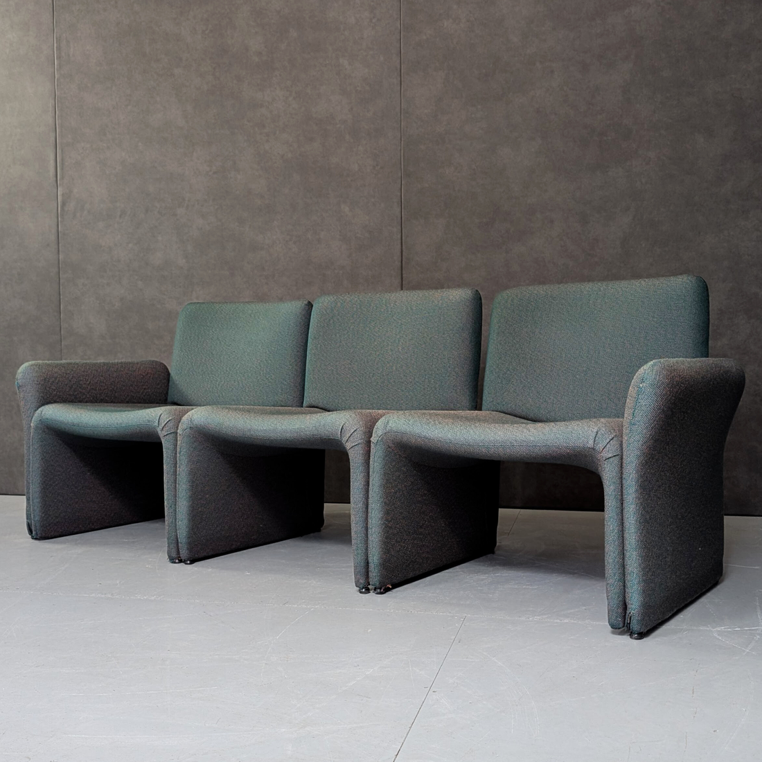 Postmodern Italian Lounge Set | 1970s Soft Modular Seating