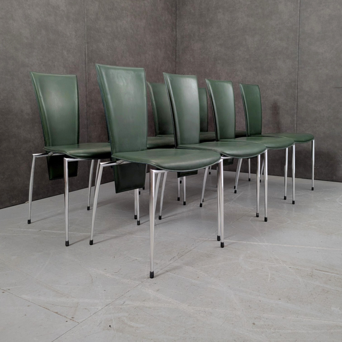Arpa Leather and Chrome Dining Chairs Italy Late 20th Century | 7 Available
