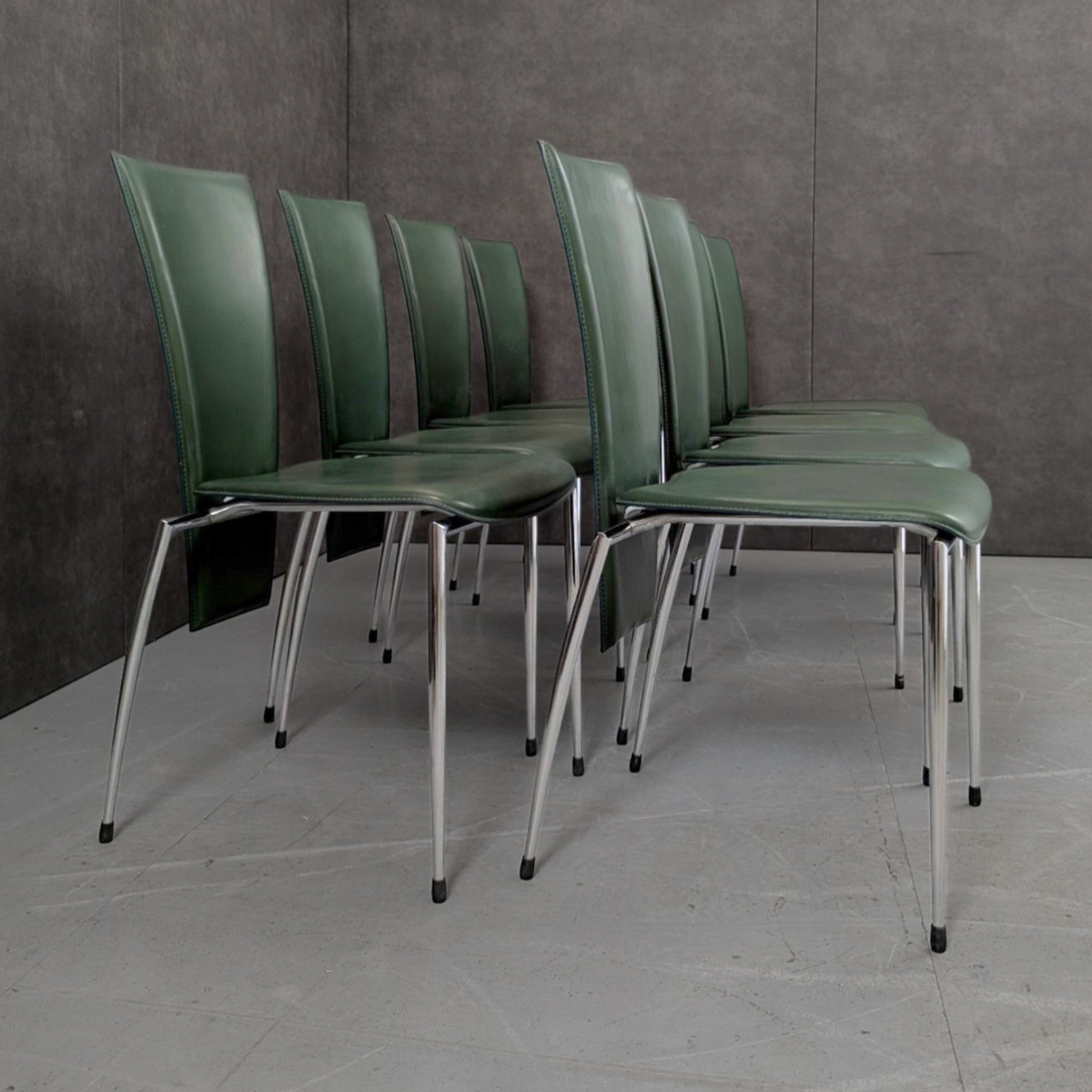 Arpa Leather and Chrome Dining Chairs Italy Late 20th Century | 7 Available