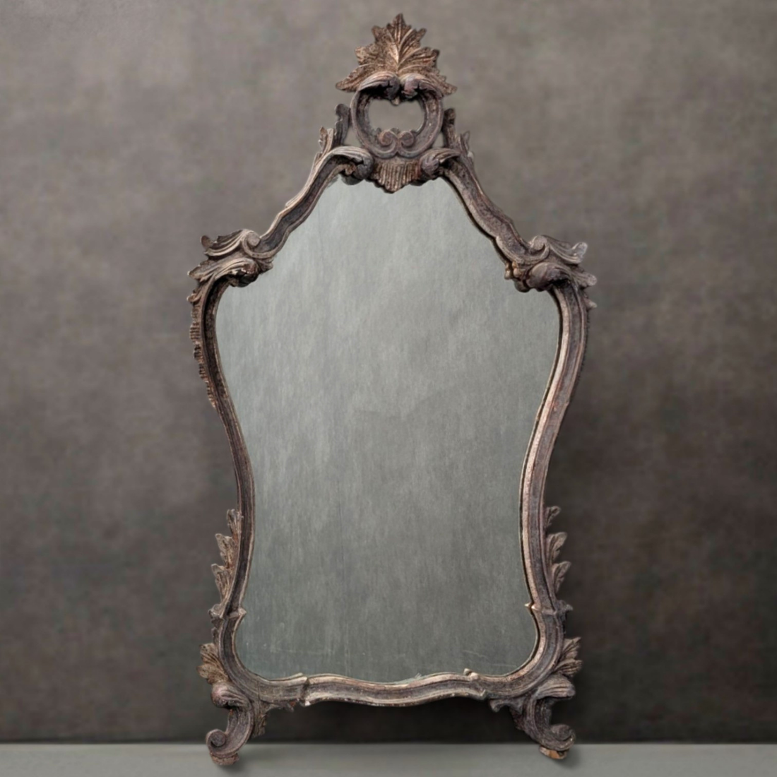 Italian Rococo Revival Carved Giltwood Mirror circa 1900