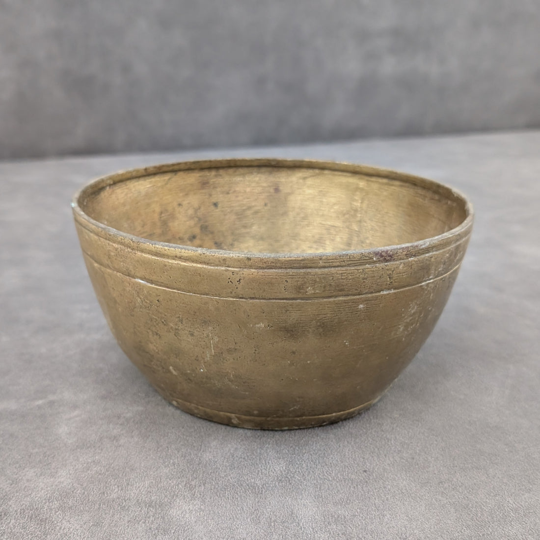 Antique Plain Turned Brass Bowl | Hand Worked Yellow Brass