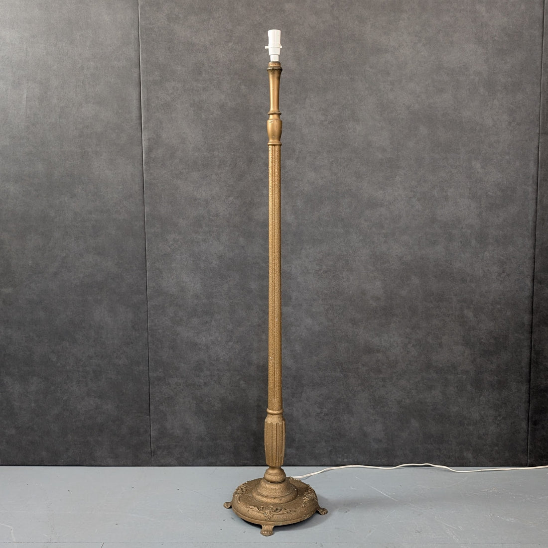 Vintage Interwar Floor Lamp | Turned Timber Base