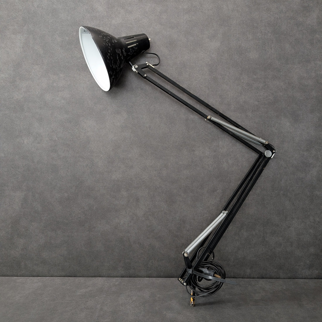 Vintage Industrial Luxo Task Lamp | Black Enamel Steel