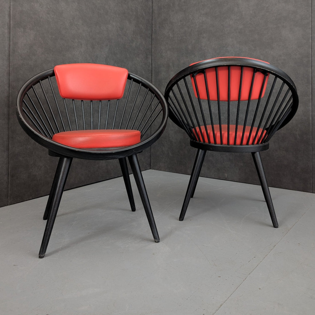 2 Circle Lounge Chairs 1970s by Yngve Ekström for Swedese Stained Beech and Red Leather Upholstery
