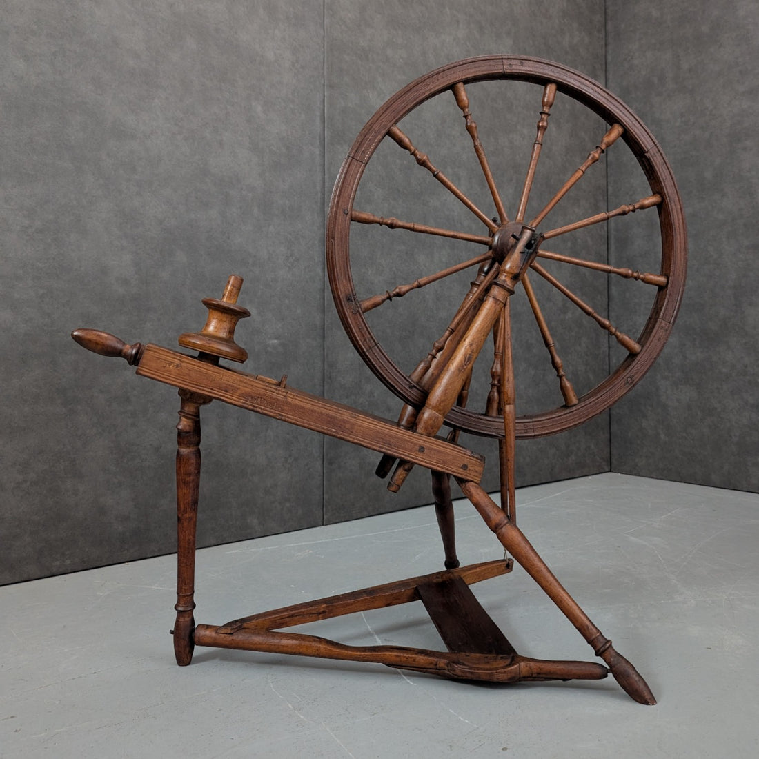 Antique Nineteenth Century Saxony Spinning Wheel