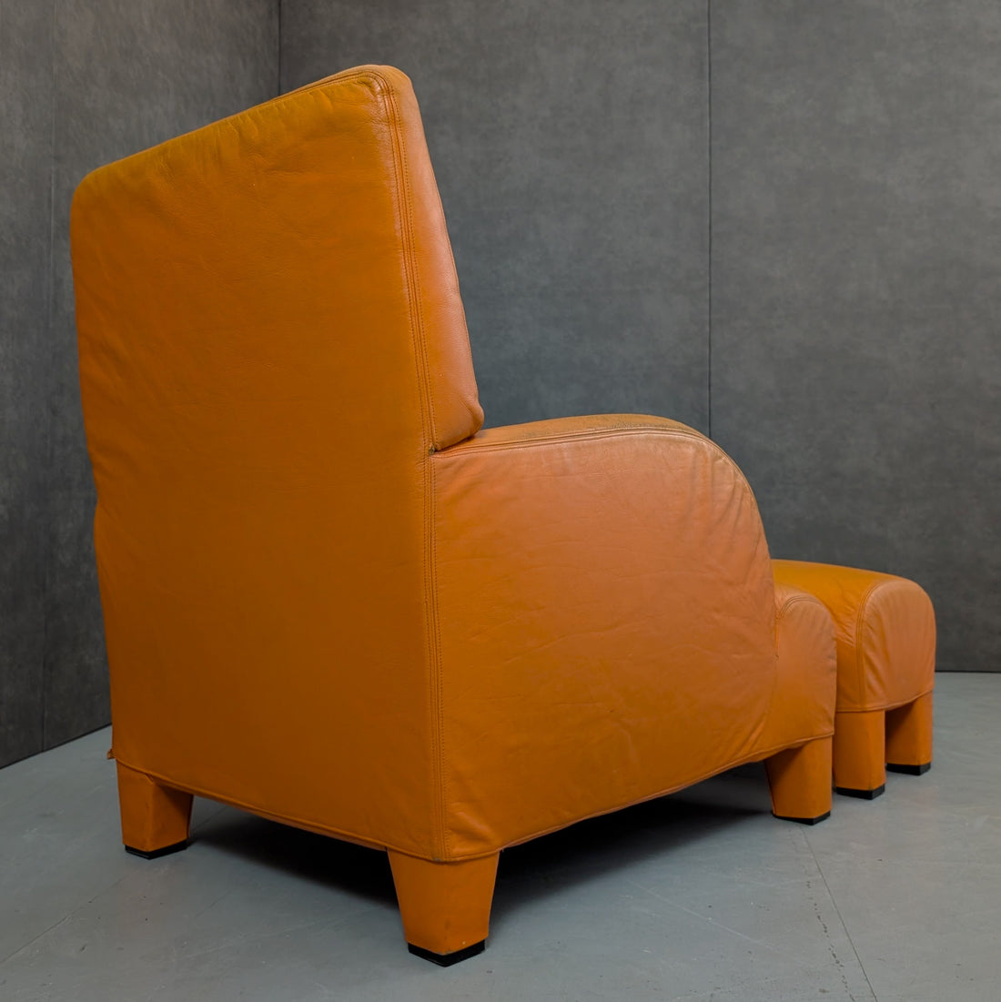 1980s Antonio Citterio for B&B Italia Oriente Leather Lounge Chair and Ottoman