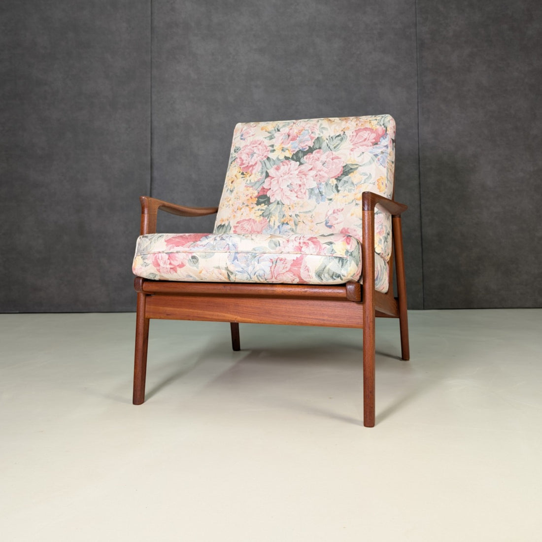 Mid Century Parker Armchair in Floral Jacquard