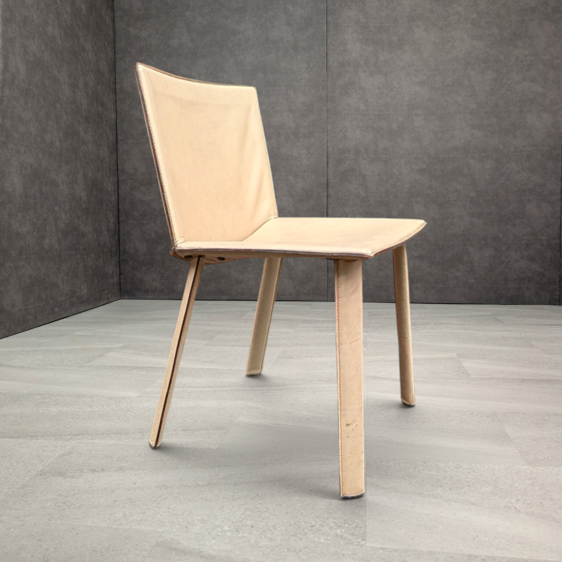 Poltrona Frau Ribot leather dining chair profile