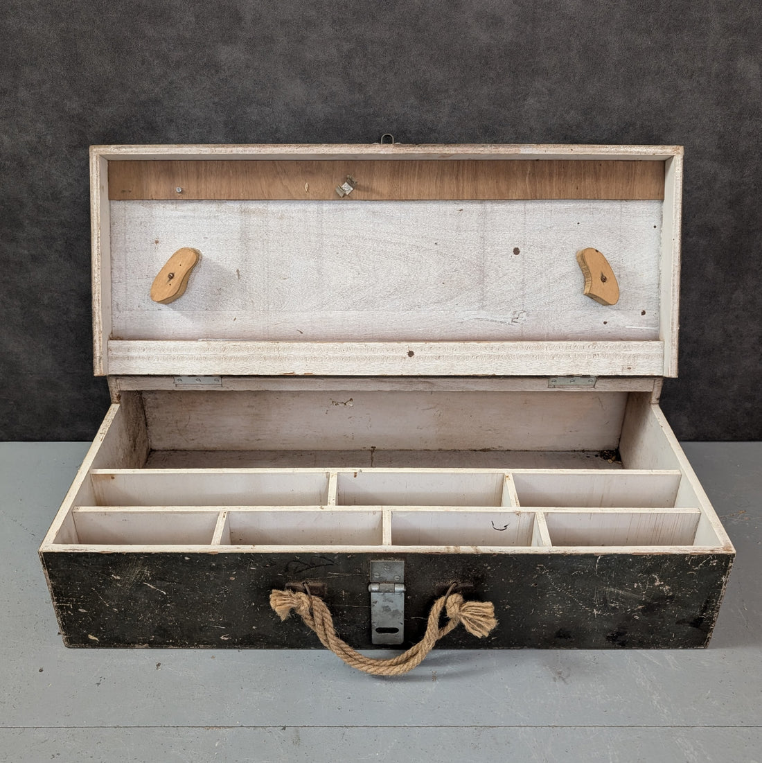 Vintage Mid Century Tradesman’s Tool Carry Case | Painted Timber with Rope Handle
